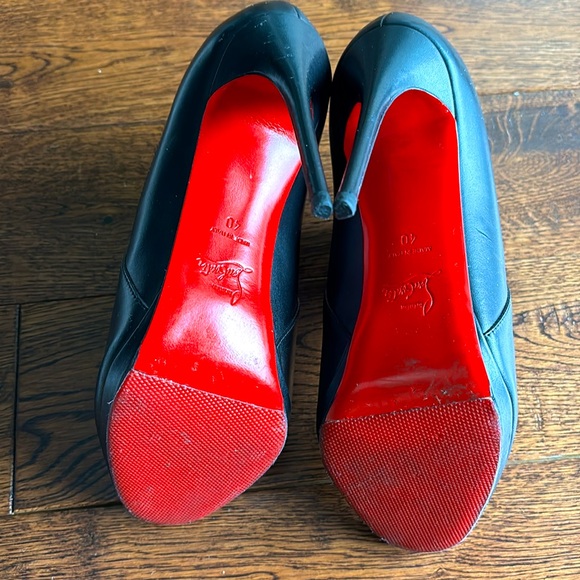 christian louboutin heels - Picture 9 of 17